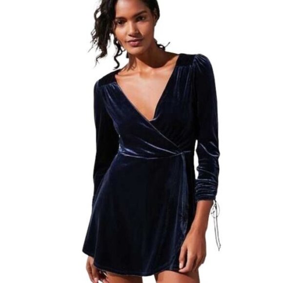 Urban Outfitters Pants - Urban Outfitters Womens Brooklyn Blue Velvet Romper Playsuit